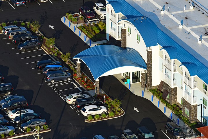 Hotel 16 of 83