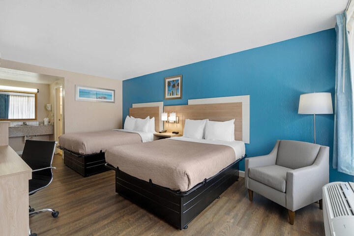 Quality Inn & Suites Conference Center
