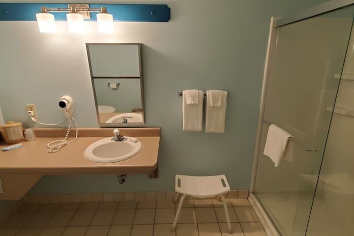 Room 15 of 31