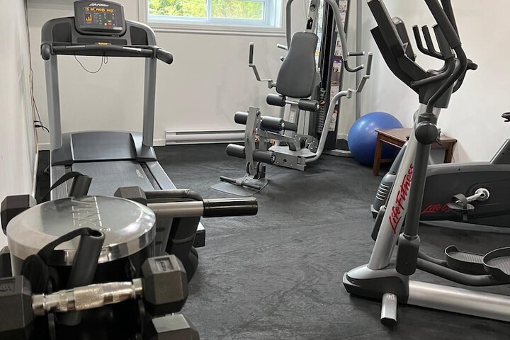 Econo Lodge Montreal-Brossard