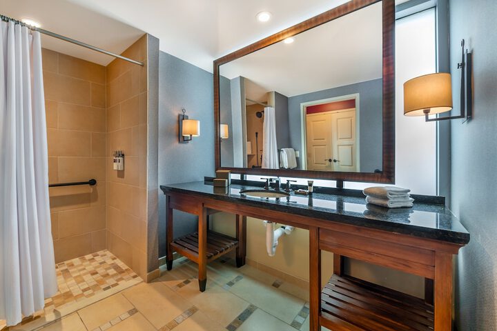 Room 42 of 122