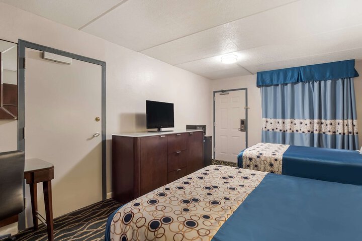 Rodeway Inn Greenwood
