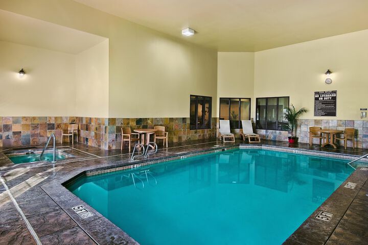 Pool 2 of 35