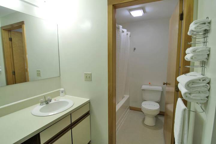 Room 10 of 10