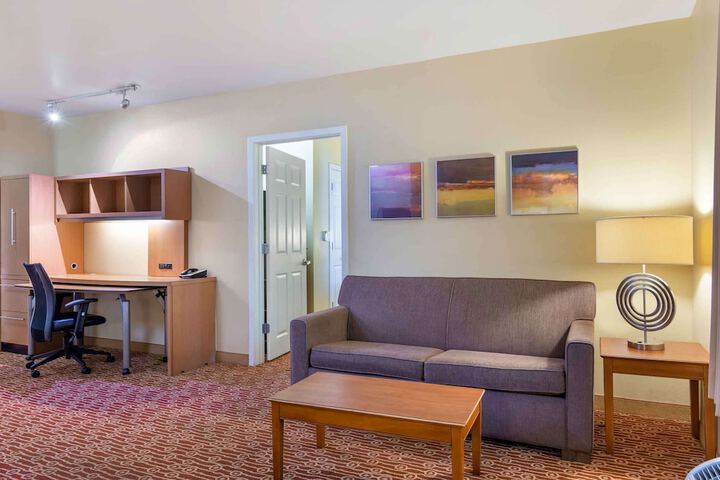 Room 16 of 35