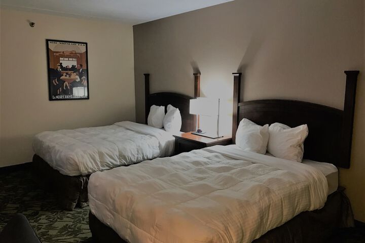 Room 9 of 19