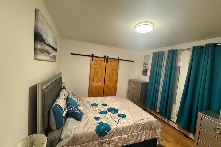 Spacious 3BR Family Home Near Everything