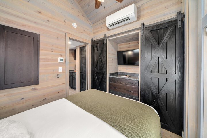 Asheville River Cabins