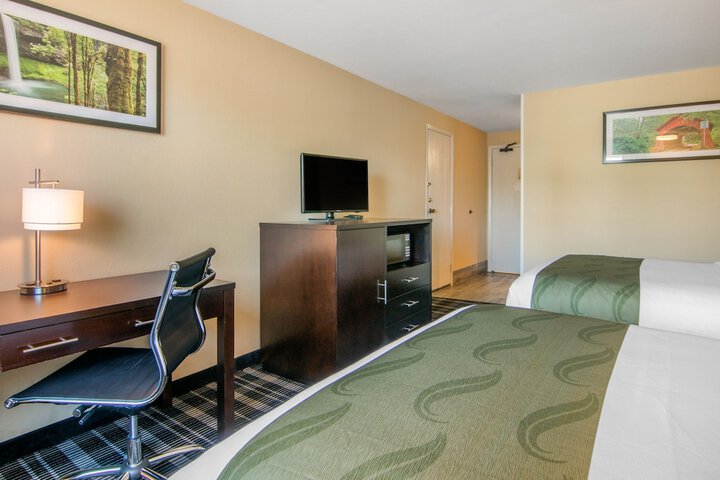 Room 9 of 42