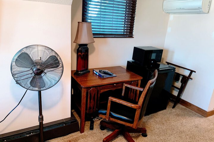 Room 16 of 70