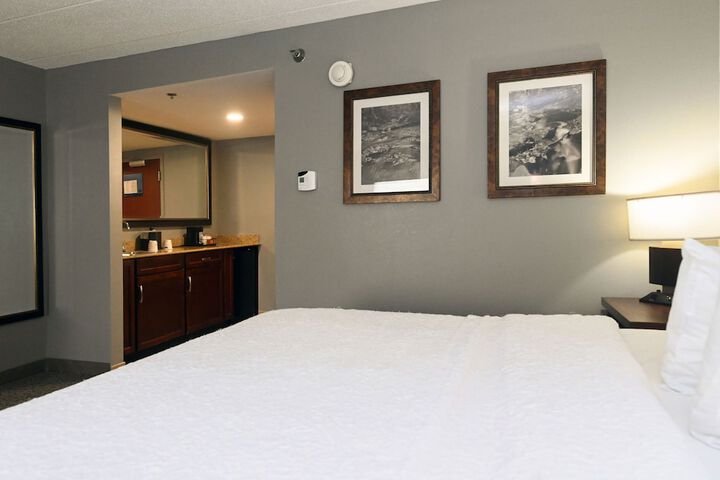 Hampton Inn by Hilton Lexington Park
