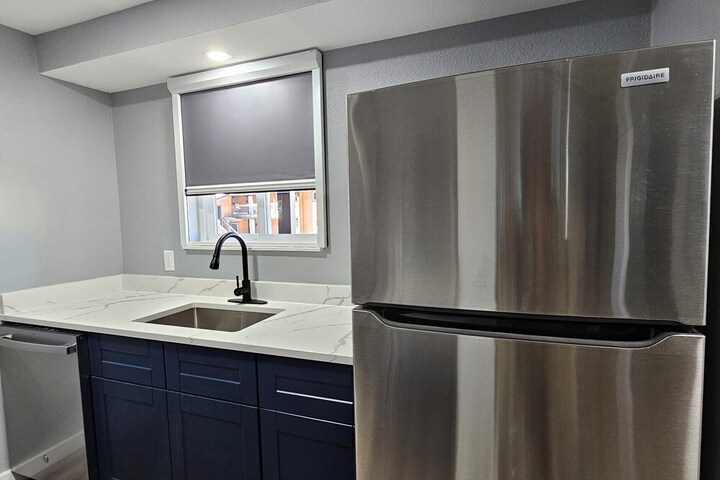 Olympic Suites Inn