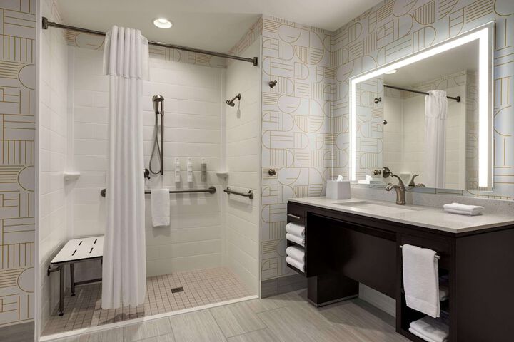 Home2 Suites by Hilton Austin North / Near the Domain