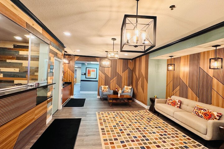 Blaine Town Inn & Suites