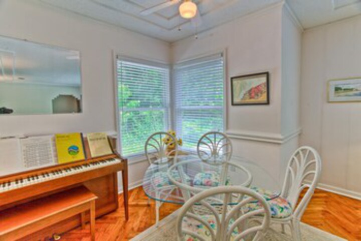 1 East Beach Causeway by Hodnett Cooper
