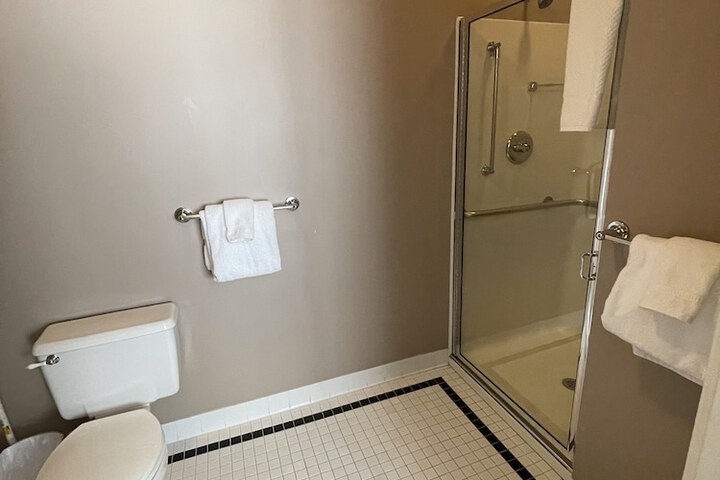 Room 13 of 67