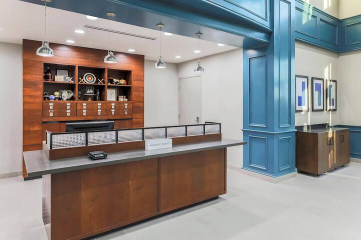Four Points by Sheraton Ontario-Rancho Cucamonga