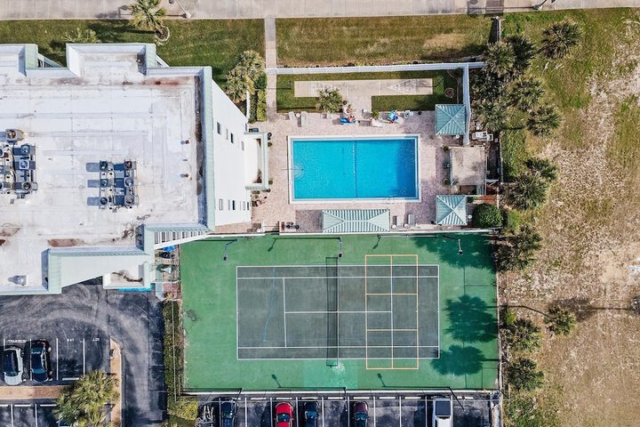 Ocean Terrace Club 706