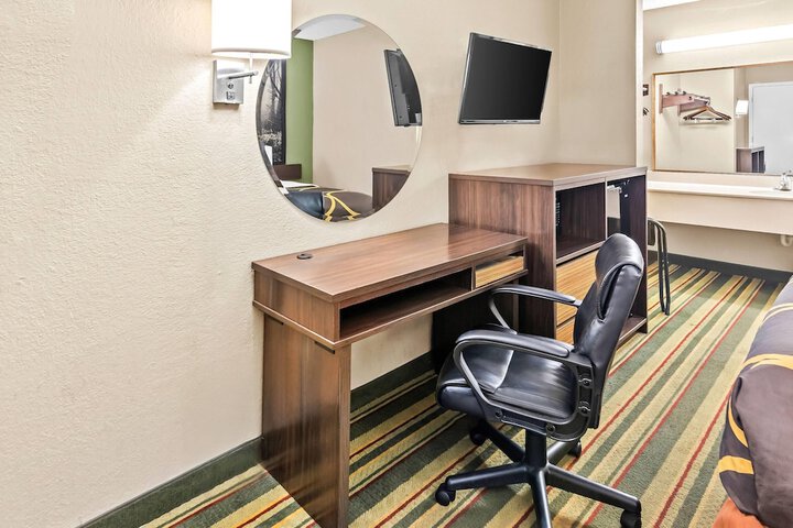 Super 8 by Wyndham Columbia SC / Ft. Jackson