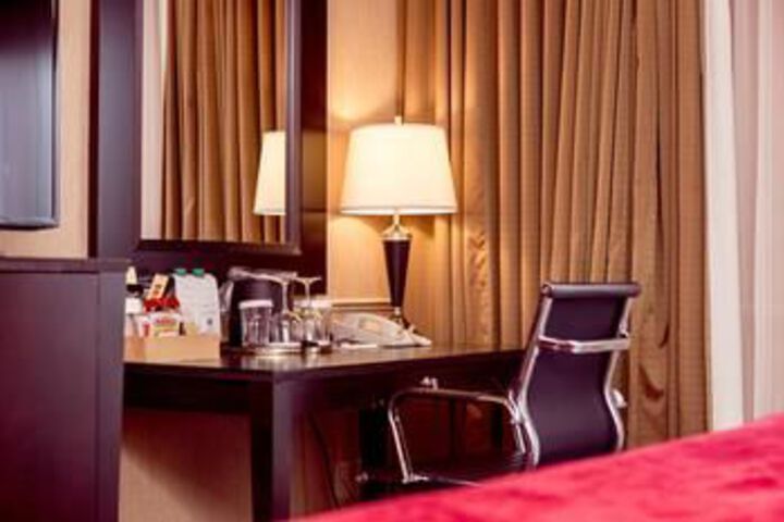 BEST WESTERN PLUS Coquitlam Inn Convention Centre
