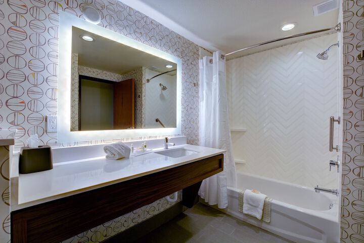 Holiday Inn Salem by IHG