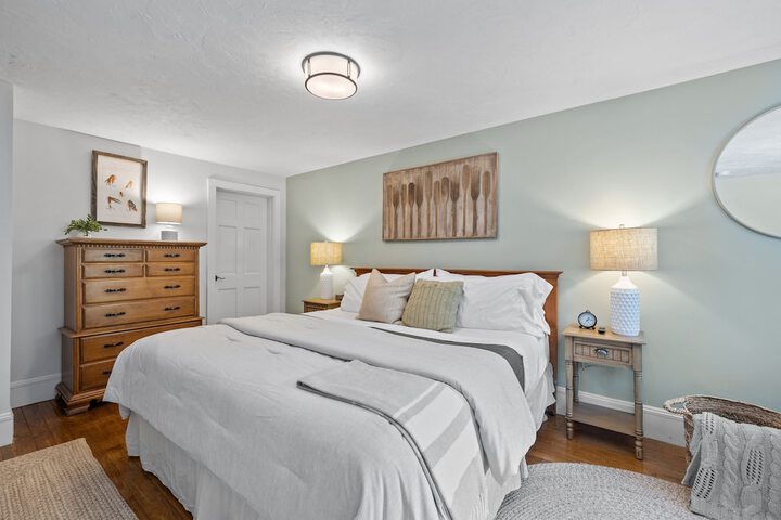 Room 26 of 115