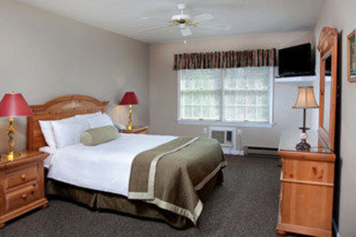 Woodloch Resort