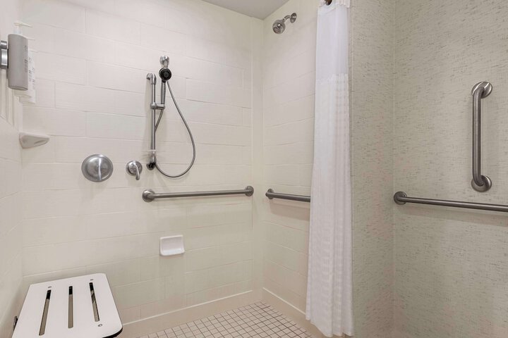 Hampton Inn & Suites Pittsburgh / Waterfront-West Homestead