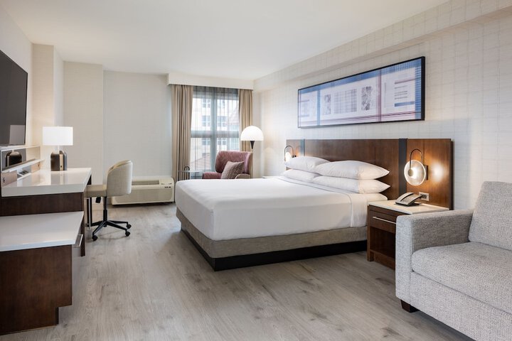 Room 42 of 158