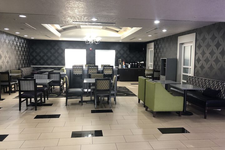 La Quinta Inn & Suites by Wyndham Port Orange / Daytona