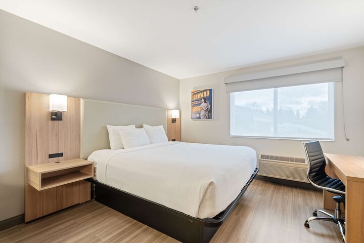 Best Western Lake Oswego / Portland Hotel & Suites