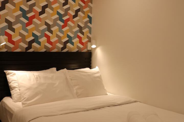 Room 17 of 70