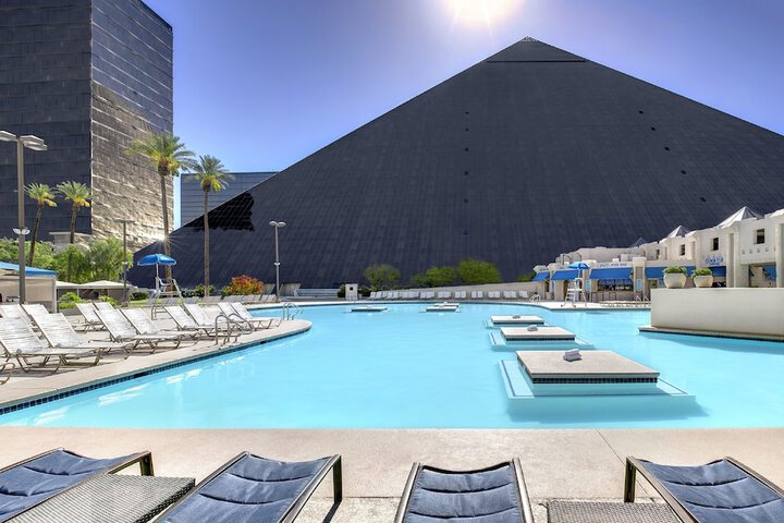 Pool 7 of 75