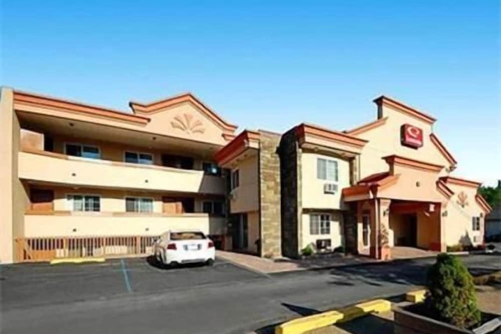 Hotel 2 of 34