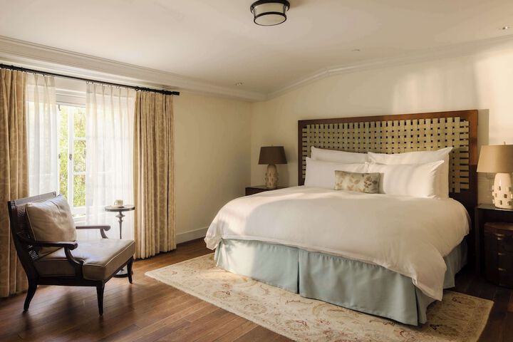 Room 98 of 174