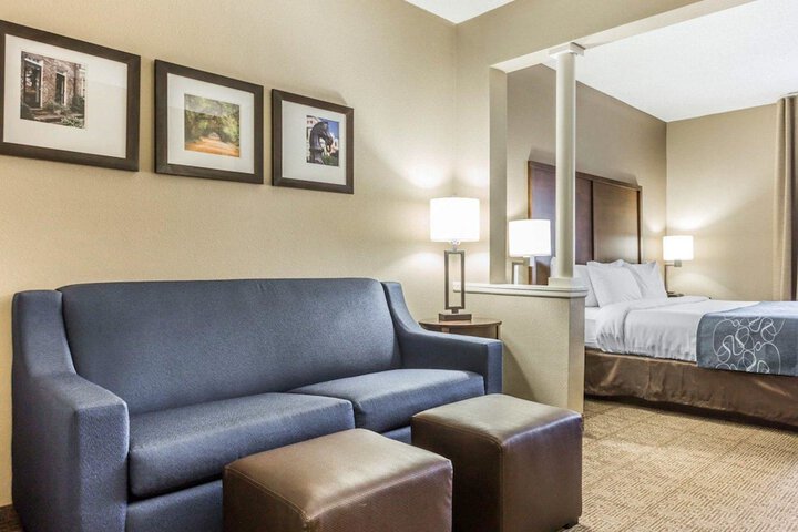 Room 21 of 40