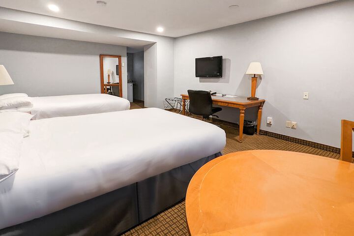 Room 10 of 48
