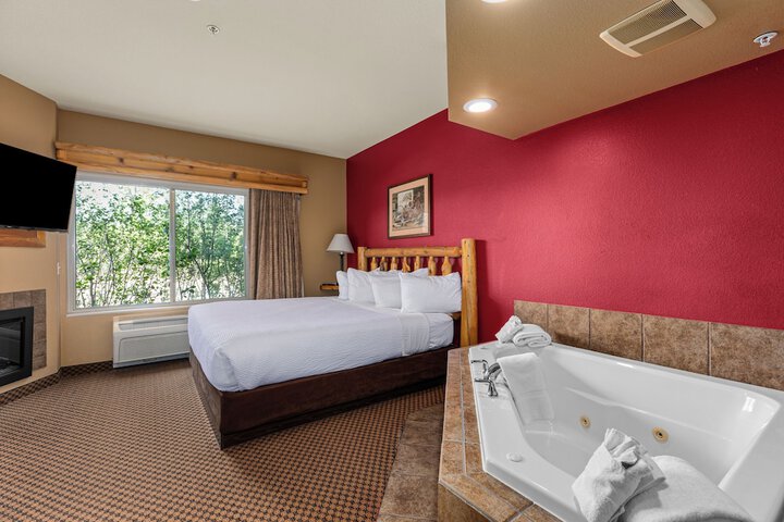 The Lodge at Brainerd Lakes Trademark Collection by Wyndham