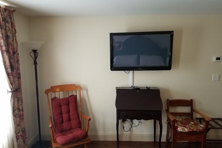 Room 6 of 45