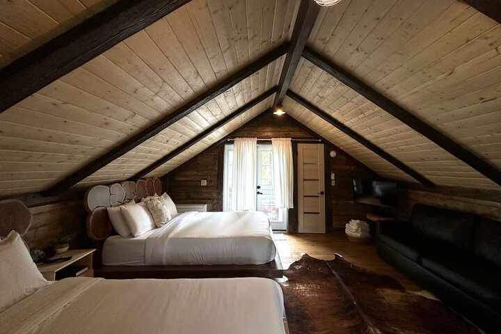 Room 45 of 69
