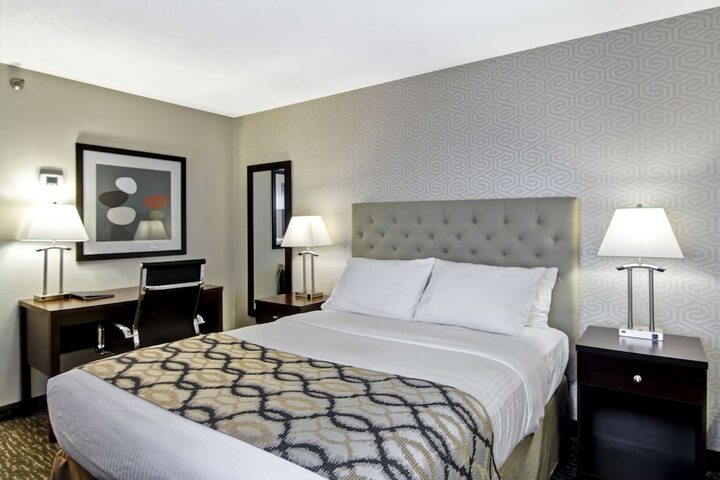 Room 43 of 54