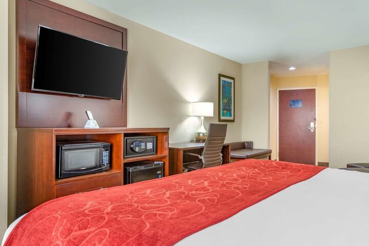 Room 18 of 46