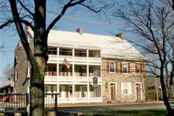 The Historic Fairfield Inn