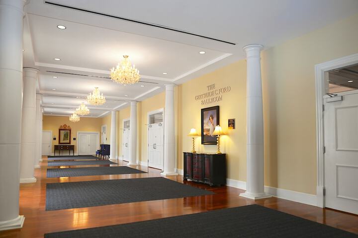 Hotel Interior 11 of 47