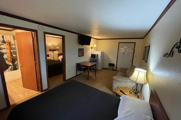 Highland Court Motel