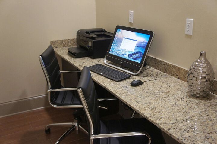 Business Center 62 of 63