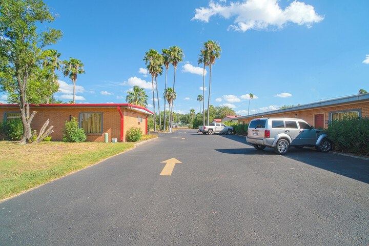 Vali Ho Motel by OYO Weslaco Mercedes