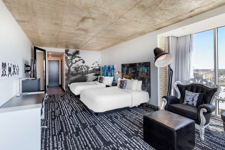 Lorenzo Hotel Dallas Tapestry Collection by Hilton