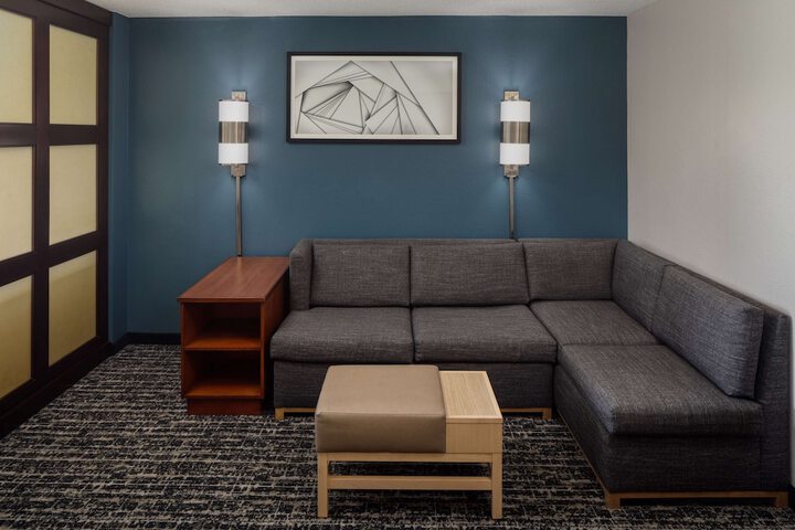 Room 21 of 24