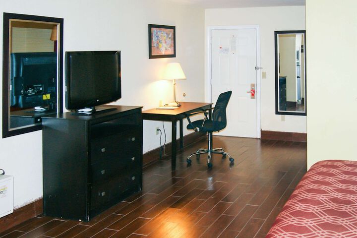 Room 57 of 96